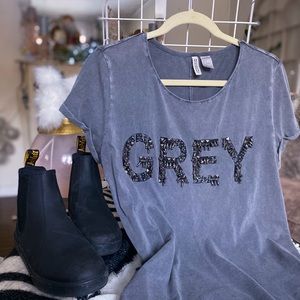 GREY beaded/ acid washed shirt via Divided. Size Medium | grey